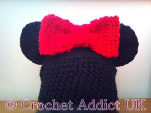 http://www.favequilts.com/master_images/Crochet/Mrs-Mouse-Hat.jpg
