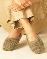 http://www.favequilts.com/master_images/FaveCrafts/crochet-slippers.jpg